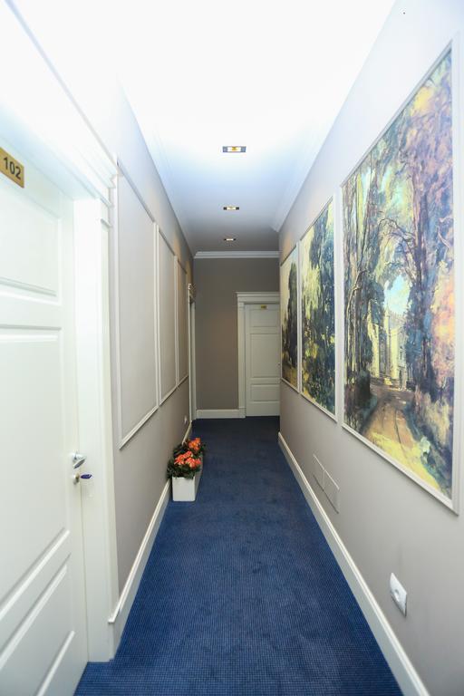 Hotel Monarch 2*